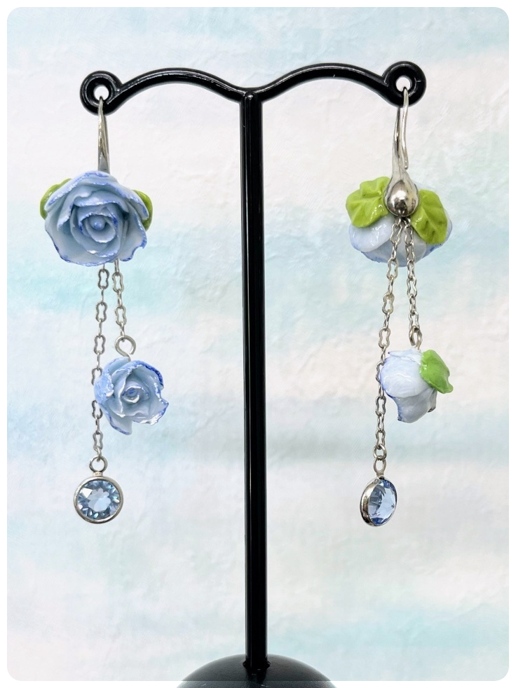 アイスブルーのバラ