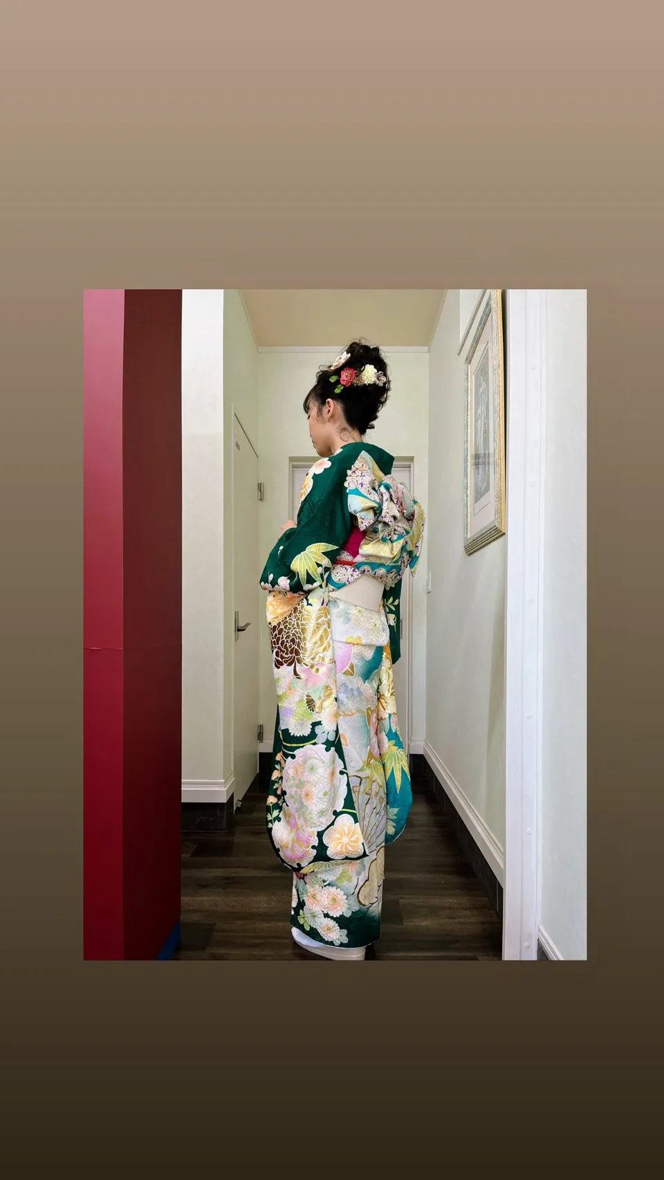 鴻巣の着付け、緑の振袖を着た成人式